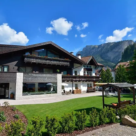 Elisabeth Dolomites Alpin & Charme 호텔
