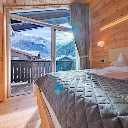Elisabeth Dolomites Alpin & Charme 4*